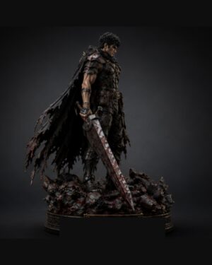 The Black Swordsman 1/6 scale premium collectible statue, back view